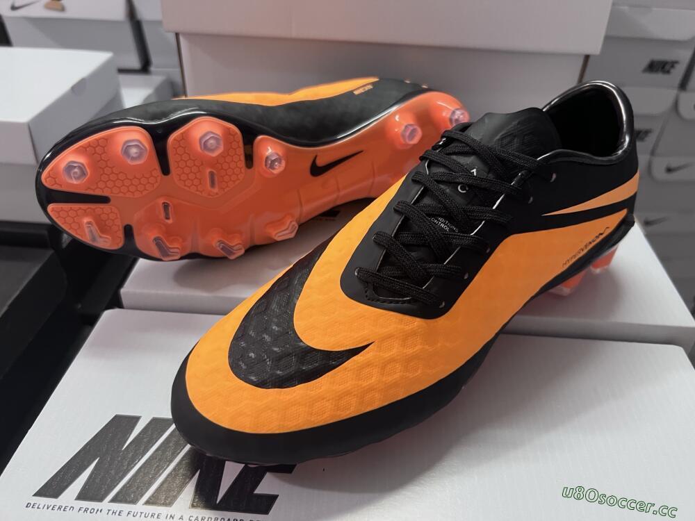 Men's Nike Hypervenom Phantom FG Firm Ground Low-Tops Football Boots - Orange/Black