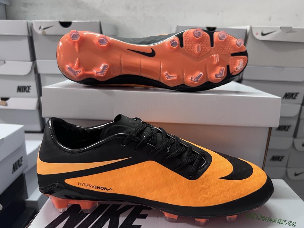Men's Nike Hypervenom Phantom FG Firm Ground Low-Tops Football Boots - Orange/Black
