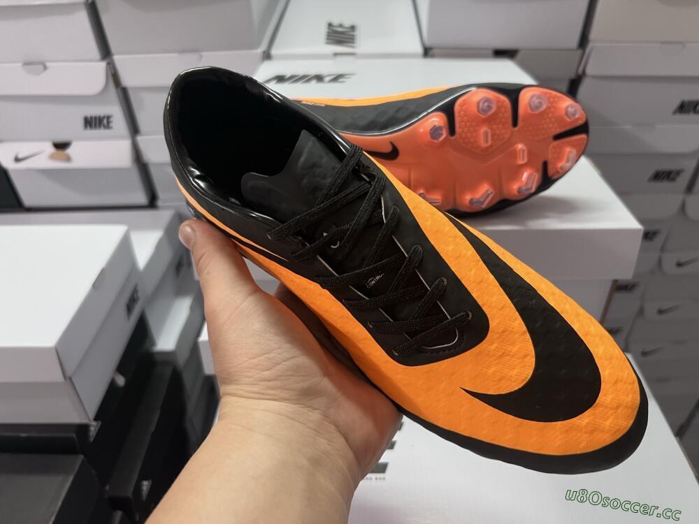Men's Nike Hypervenom Phantom FG Firm Ground Low-Tops Football Boots - Orange/Black