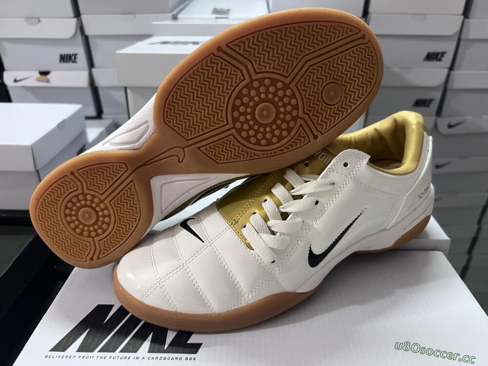 Men's Nike Total 90 III IC Indoor & Futsal Low-Tops Football Shoes - White/Black/Yellow