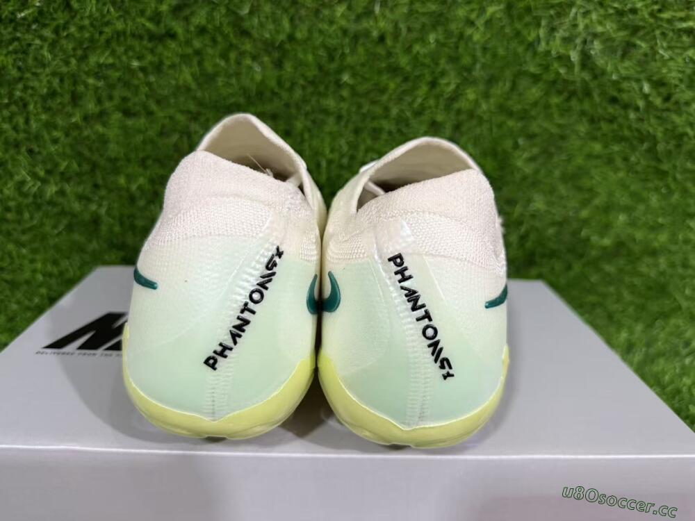 Men's Nike Phantom GX 2 Elite AG Artificial Grass Low-Tops Football Boots - Beige/Black/Jade