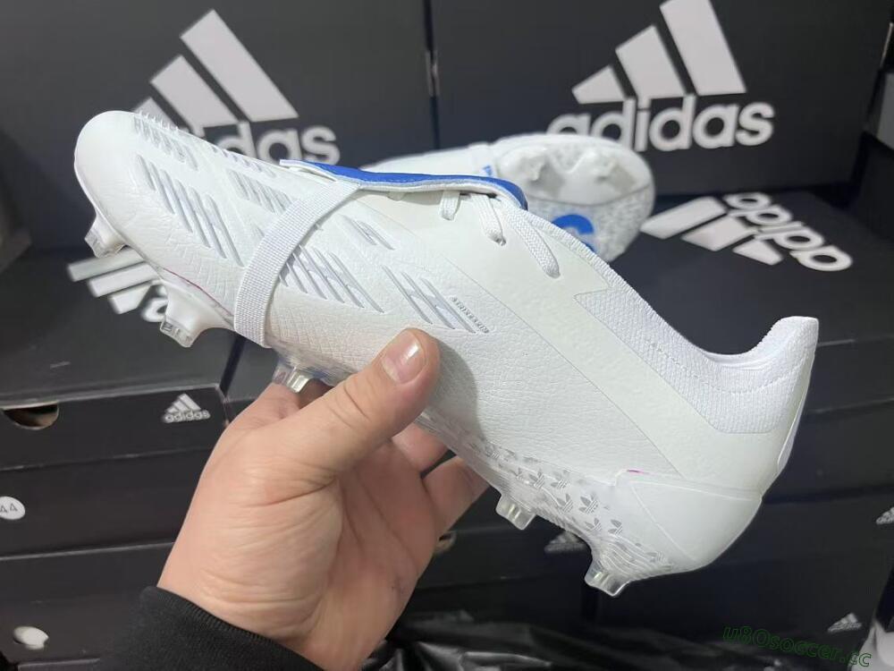 Men's Adidas Predator Elite Foldover Tongue FG Firm Ground Low-Tops Football Boots - Beige/White/Blue