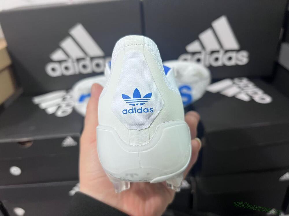 Men's Adidas Predator Elite Foldover Tongue FG Firm Ground Low-Tops Football Boots - Beige/White/Blue