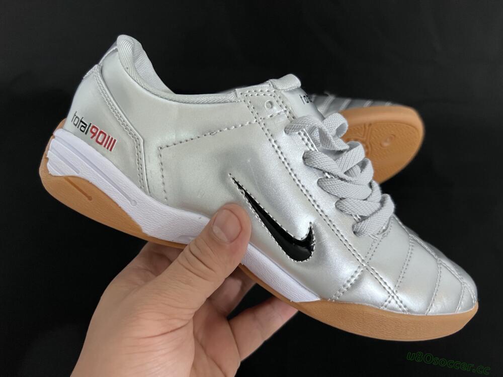 Kids Nike Total 90 III IC Indoor & Futsal Low-Tops Football Shoes - Silver/Blue
