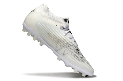 Men's Puma Future 8 Ultimate AG Artificial Grass Low-Tops Football Boots - Beige/Black/White