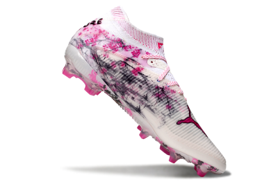 Unisex Puma Future 8 Ultimate FG Firm Ground Low-Tops Football Boots - White/Pink/Silver