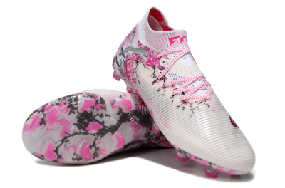 Unisex Puma Future 8 Ultimate FG Firm Ground Low-Tops Football Boots - White/Pink/Silver
