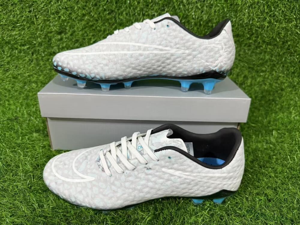 Men's Nike Hypervenom Phantom RGN SE FG Firm Ground Low-Tops Football Boots - Jade/Grey/White