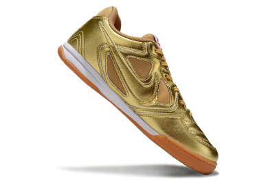 Men's Supreme x Nike SB Gato IC Indoor & Futsal Low-Tops Football Shoes - Gold/White/Brown