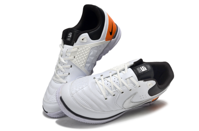 Men's Nike Lunar Gato 2 IC Indoor & Futsal Low-Tops Football Shoes - White/Silver/Black