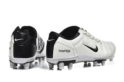 Men's Nike Air Zoom Total 90 III FG Firm Ground Low-Tops Football Boots - White/Black