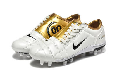 Men's Nike Air Zoom Total 90 III FG Firm Ground Low-Tops Football Boots - White/Black/Gold
