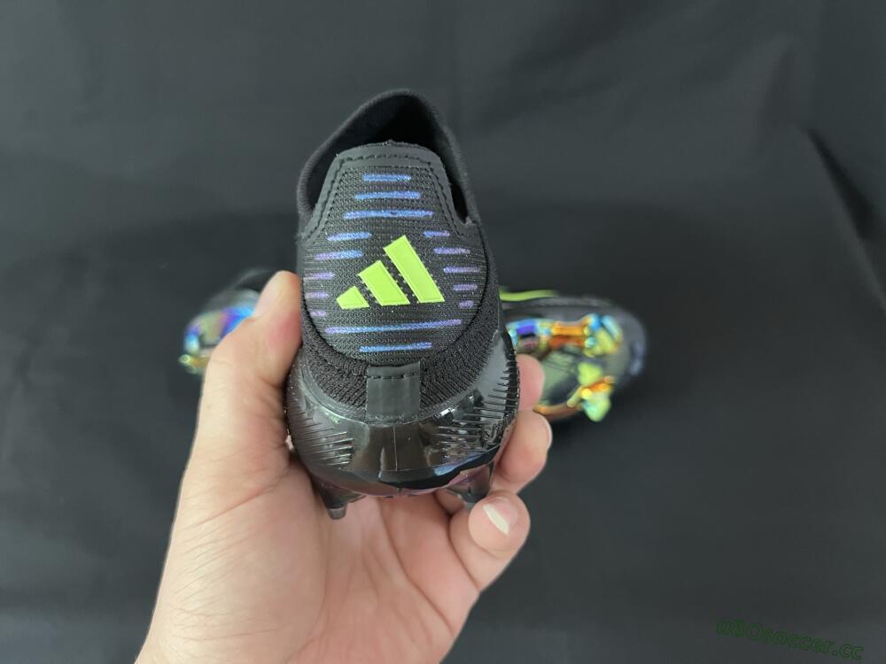 Unisex Adidas F50+ Lightstrike Pro Laceless FG Firm Ground Low-Tops Football Boots - Black/Silver/Yellow