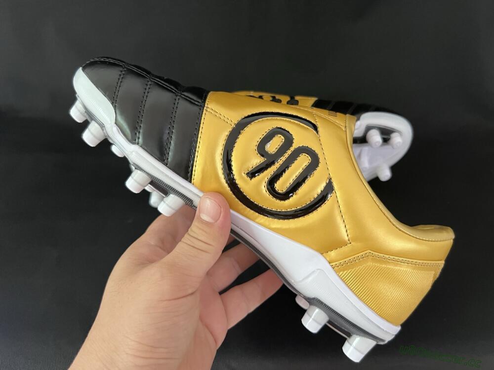 Men's Nike Air Zoom Total 90 III FG Firm Ground Low-Tops Football Boots - Black/Gold/White