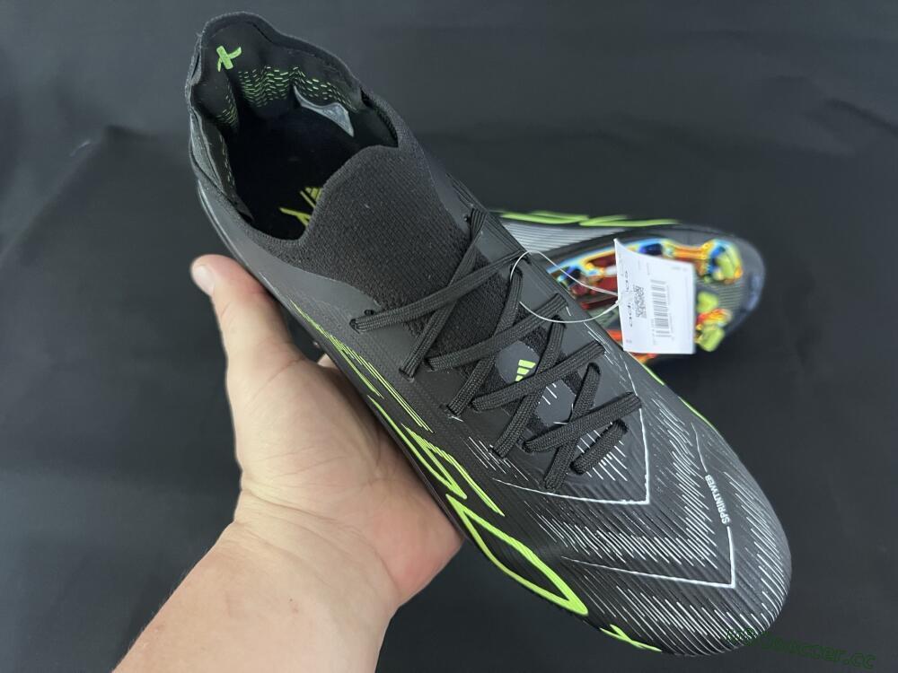 Unisex Adidas F50+ Lightstrike Pro FG Firm Ground Low-Tops Football Boots - Black/Silver/Yellow