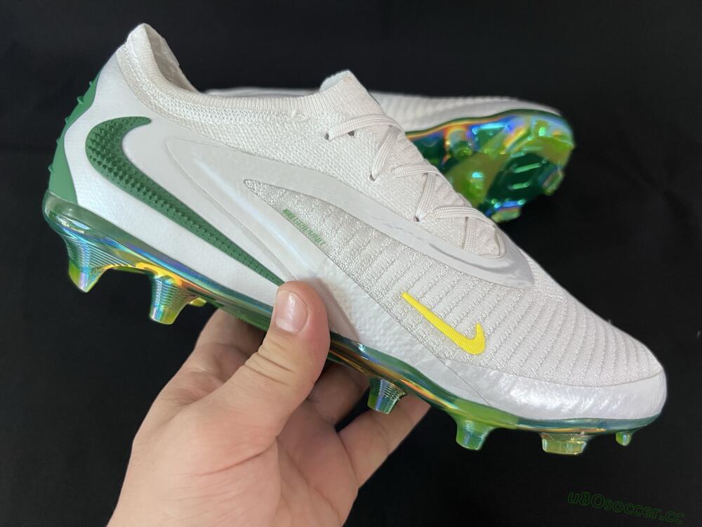 Unisex Nike Phantom 6 Low Elite FG Firm Ground Low-Tops Football Boots - White/Silver/Gold