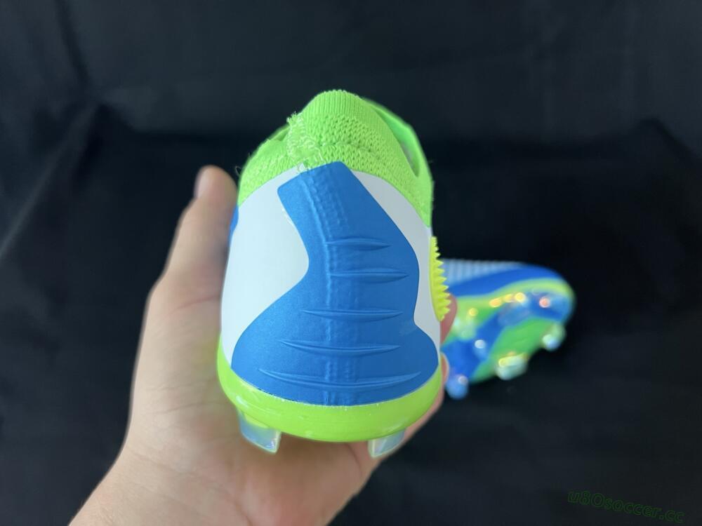 Unisex Nike Phantom 6 Low Elite FG Firm Ground Low-Tops Football Boots - Blue/Yellow/White