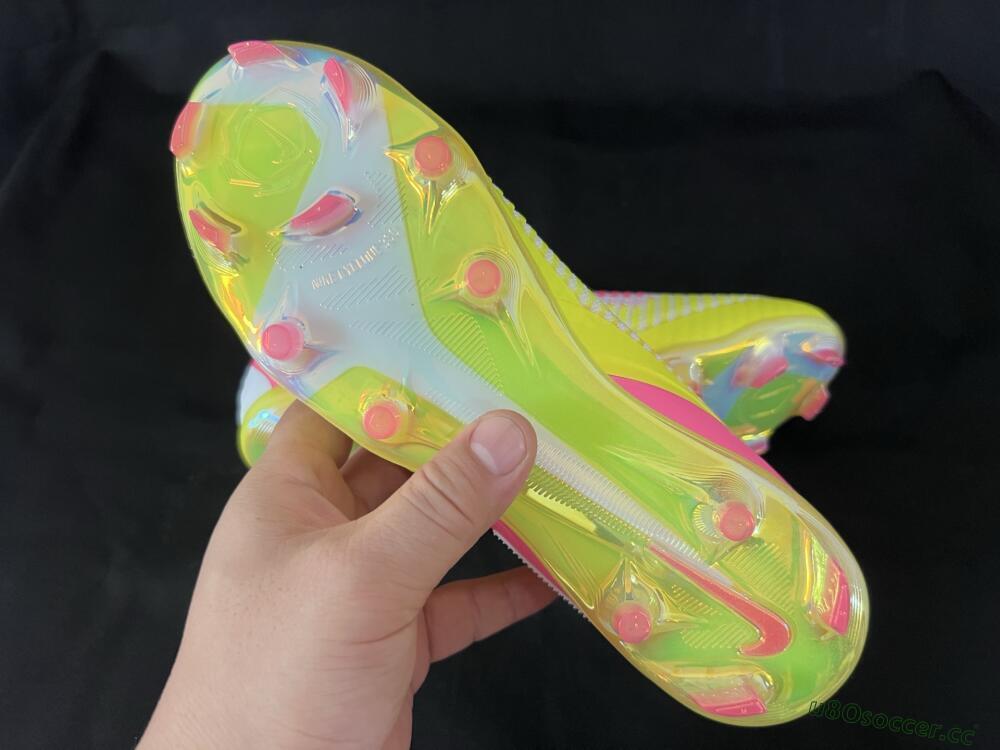 Unisex Nike Phantom 6 Low Elite FG Firm Ground Low-Tops Football Boots - Yellow/Pink/White