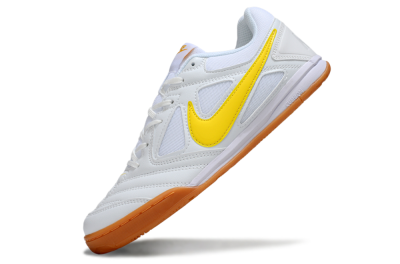 Men's Supreme x Nike SB Gato IC Indoor & Futsal Low-Tops Football Shoes - White/Solar Yellow/Copper Brown