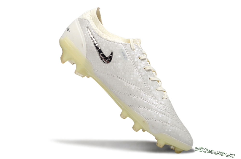 Men's Nike Tiempo Legend 10 Elite FG Firm Ground Low-Tops Football Boots - White/Ivory/Metallic Silver 4