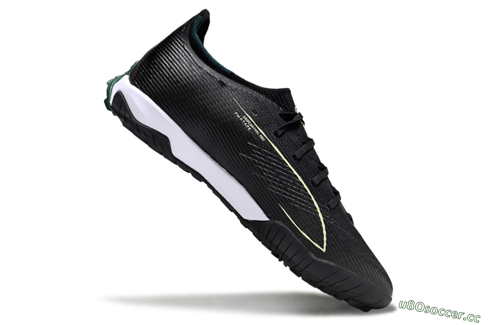 Men's Puma Ultra Ultimate TF Artificial Turf Low-Tops Football Shoes - Black/Emerald Glint/White Shine 4