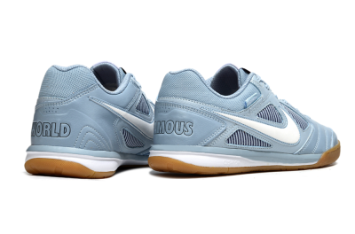 Men's Supreme x Nike SB Gato IC Indoor & Futsal Low-Tops Football Shoes - Blue/Sky Blue/Sand