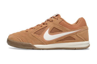 Men's Supreme x Nike SB Gato IC Indoor & Futsal Low-Tops Football Shoes - Tan/Earthy Brown/Soft White