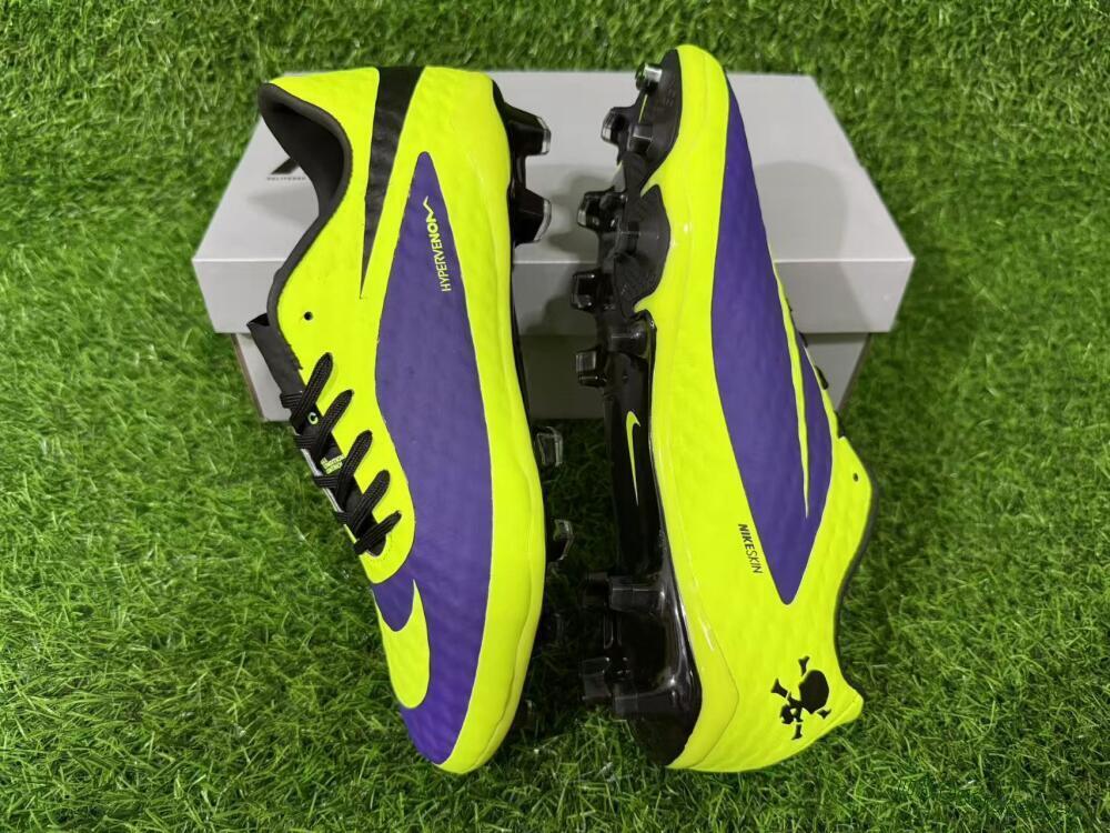 Men's Nike Hypervenom Phantom FG Firm Ground Low-Tops Football Boots - Yellow/Bright Yellow/Deep Purple