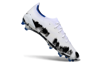 Men's Puma Ultra Ultimate FG Firm Ground Low-Tops Football Boots - White/Electric Blue/Black