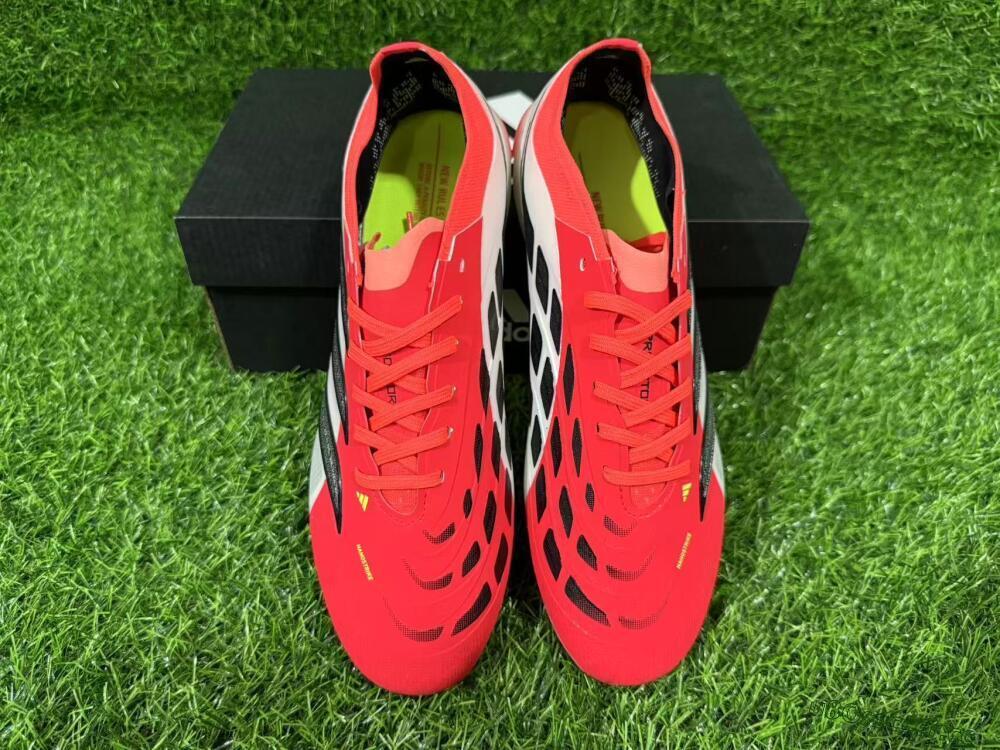 Unisex Adidas Predator 26 Elite FG Firm Ground Low-Tops Football Boots - Red/Bright Red/White Fusion