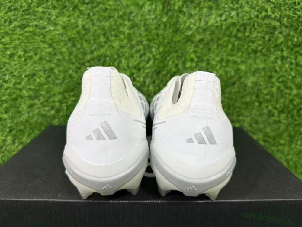 Unisex Adidas Predator 26 Elite FG Firm Ground Low-Tops Football Boots - White/Silver Mist/Cloud Grey