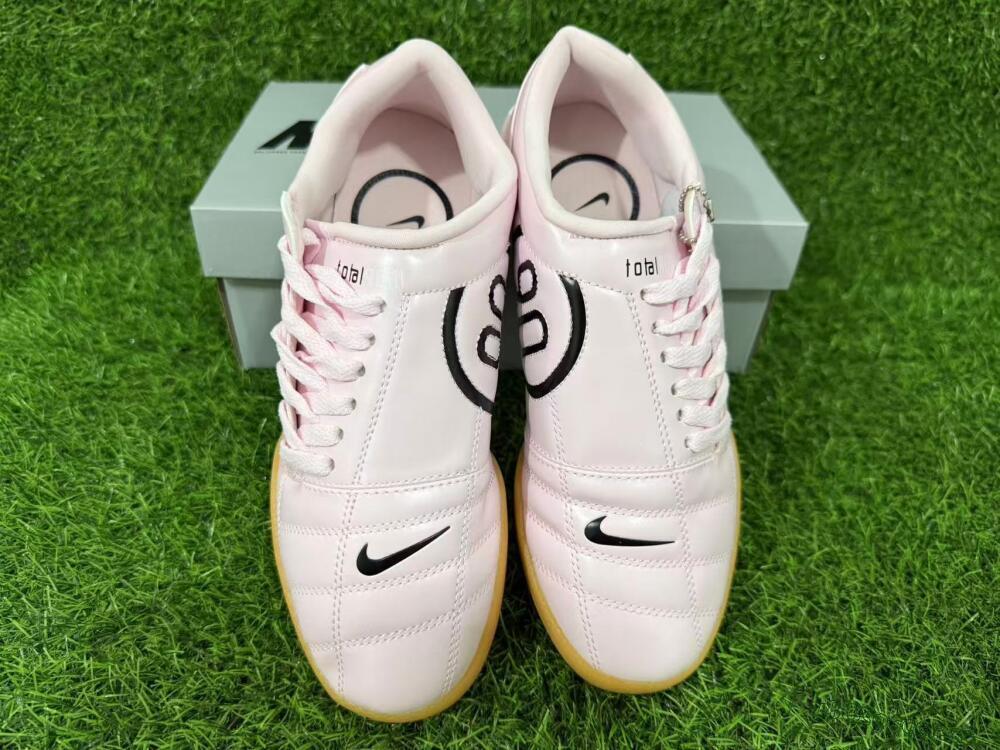 Men's Nike Total 90 III IC Indoor & Futsal Low-Tops Football Shoes - Pink/Soft Rose/Caramel