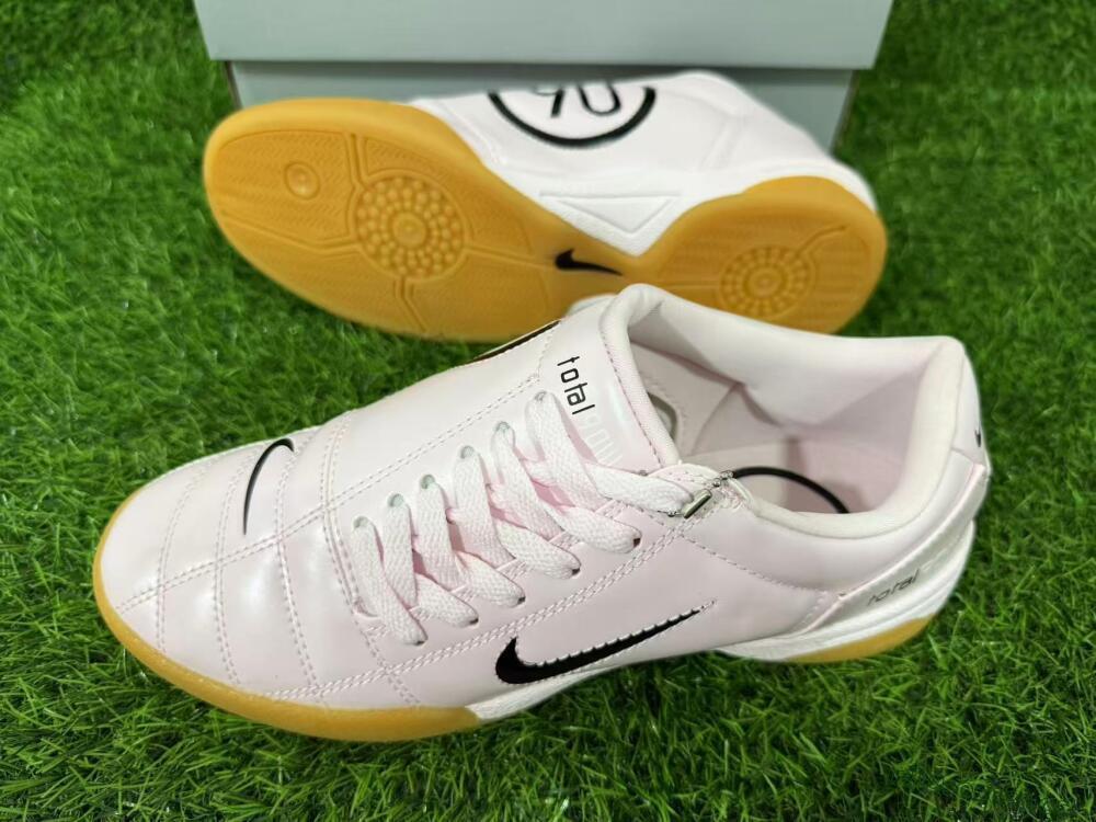 Men's Nike Total 90 III IC Indoor & Futsal Low-Tops Football Shoes - Pink/Soft Rose/Caramel