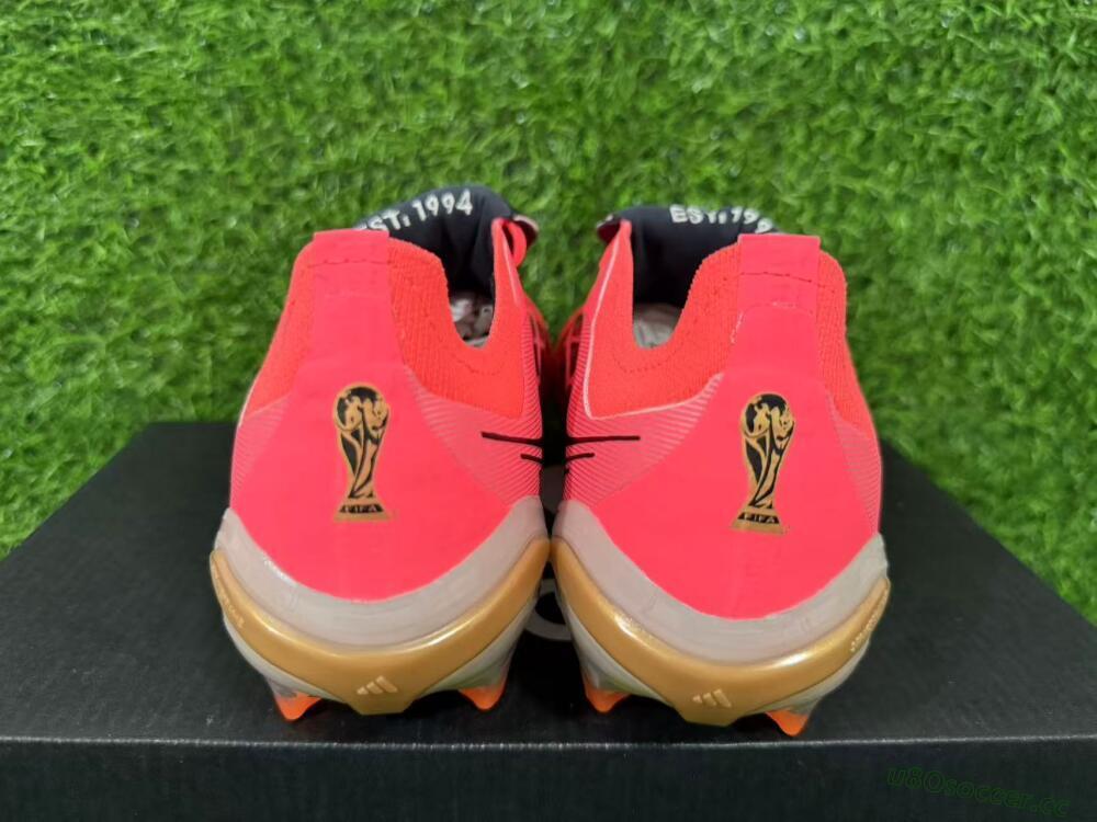 Unisex Adidas Predator 26 Elite Fold-Over Tongue FG Firm Ground Low-Tops Football Boots - Pink/Electric Pink/Black