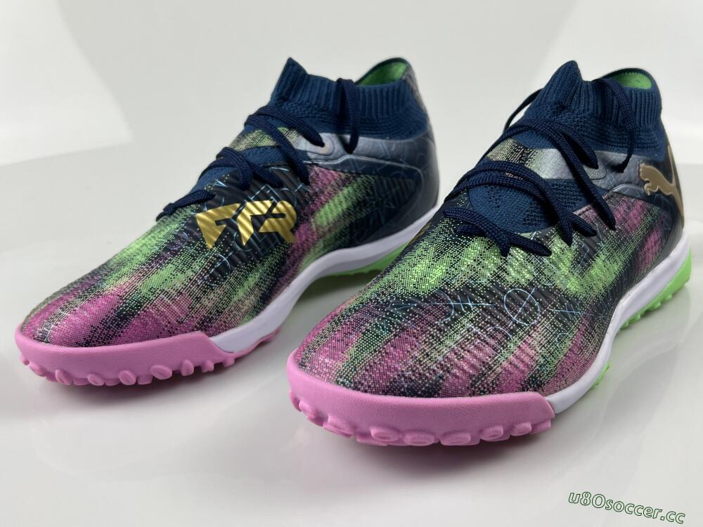 Men's Puma Future 8 Ultimate TF Artificial Turf Low-Tops Football Shoes - Green/Pink Blast/Deep Blue