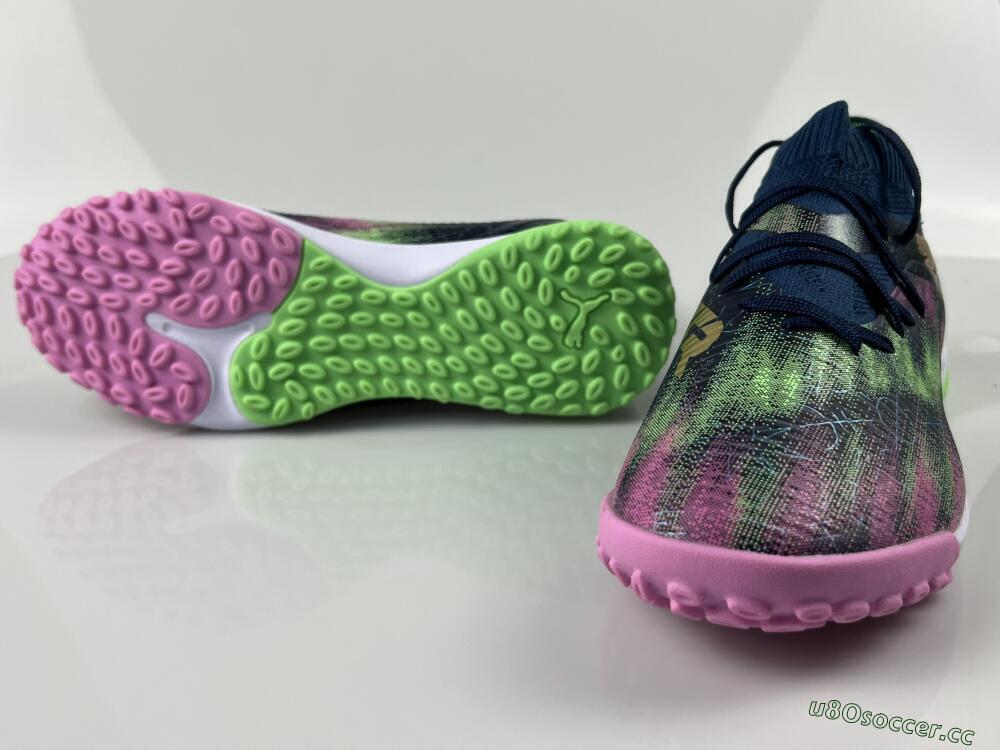Men's Puma Future 8 Ultimate TF Artificial Turf Low-Tops Football Shoes - Green/Pink Blast/Deep Blue