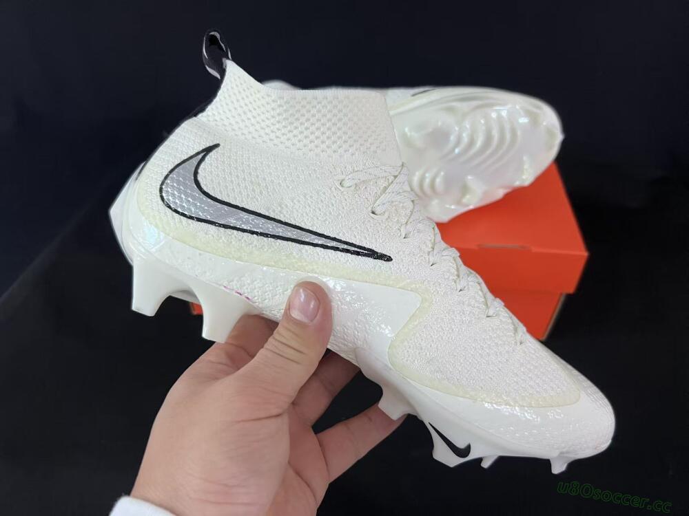 Men's Nike Magista Obra FG Firm Ground High-Tops Football Boots - Ivory/Ivory/Black
