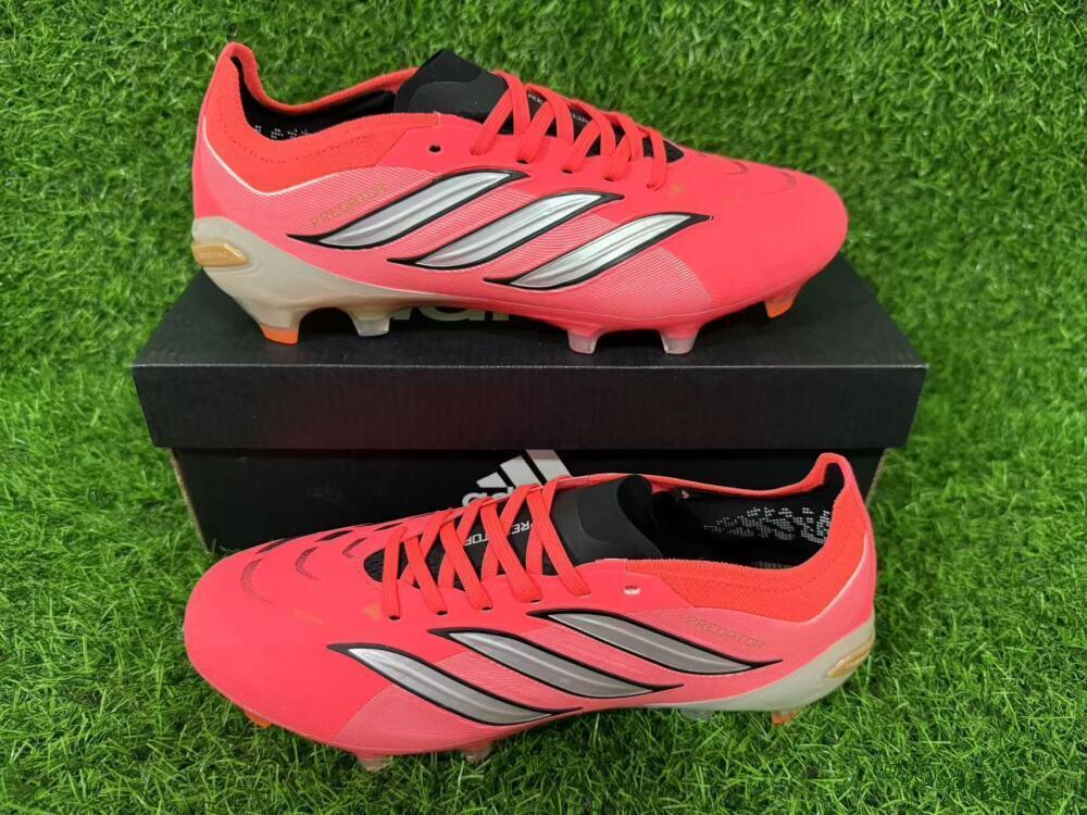 Unisex Adidas Predator 26 Elite FG Firm Ground Low-Tops Football Boots - Pink/Vibrant Coral/Steel Gray