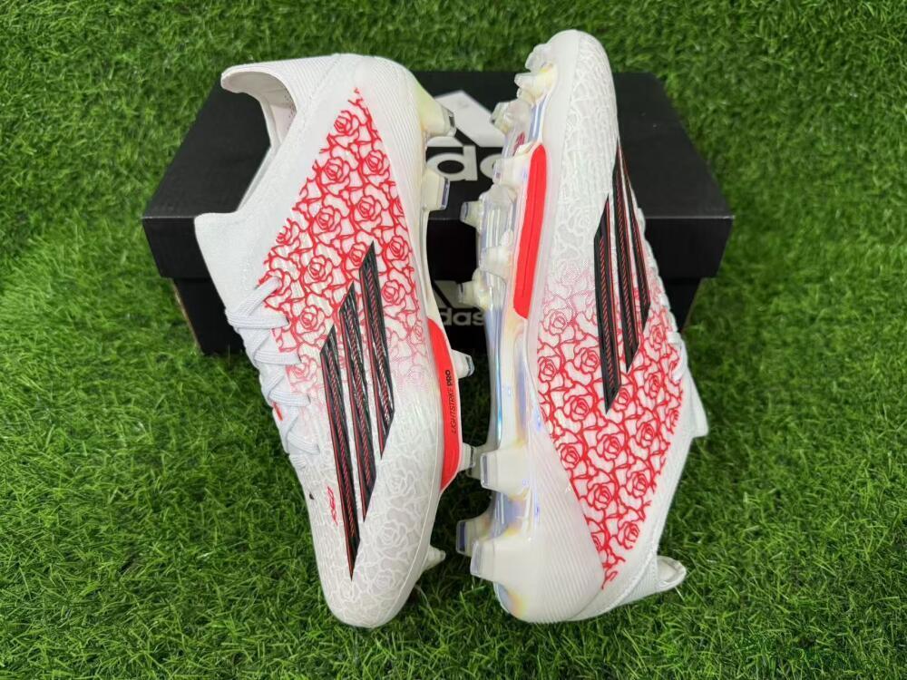 Unisex Adidas F50+ Elite Lightstrike Pro FG Firm Ground Low-Tops Football Boots - White/Crimson Red/Black 11