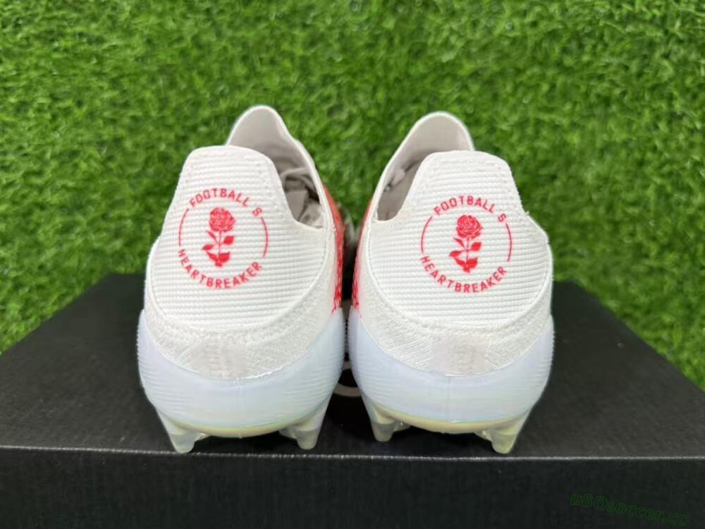 Unisex Adidas F50 Elite Laceless FG Firm Ground Low-Tops Football Boots - White/Crimson Petals/Crystal Sole