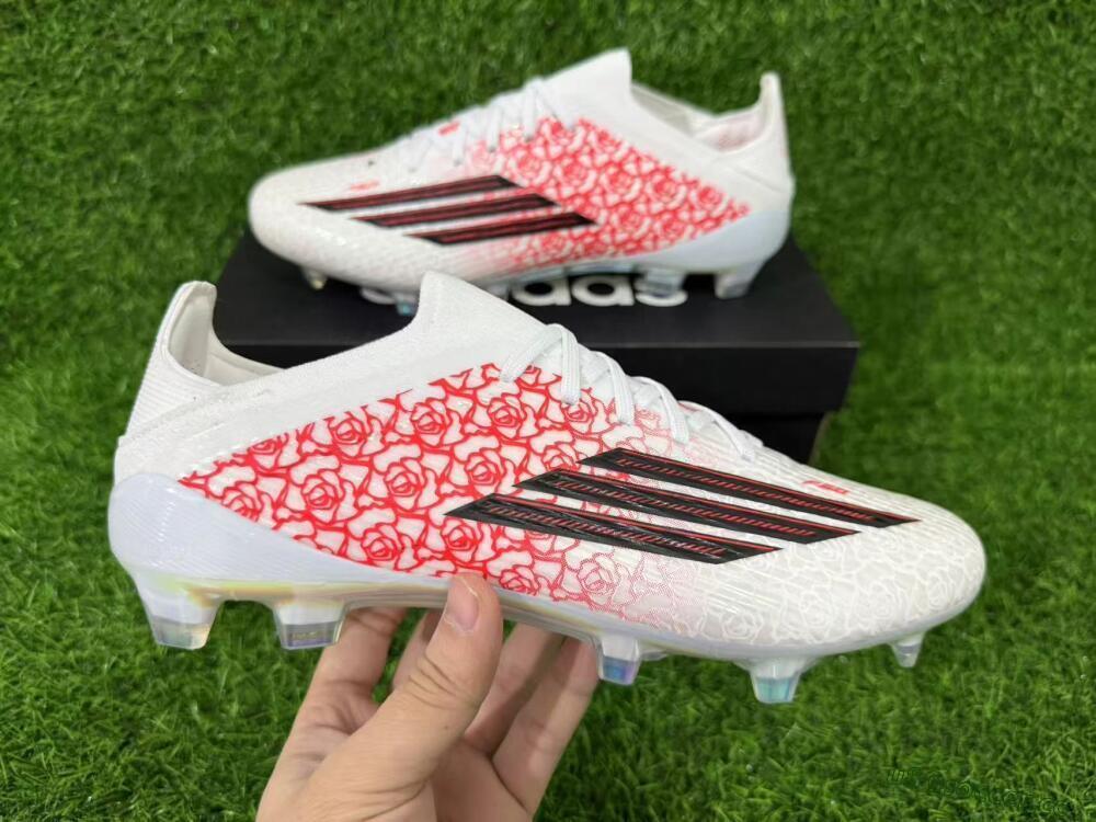 Unisex Adidas F50 Elite Laceless FG Firm Ground Low-Tops Football Boots - White/Crimson Petals/Crystal Sole