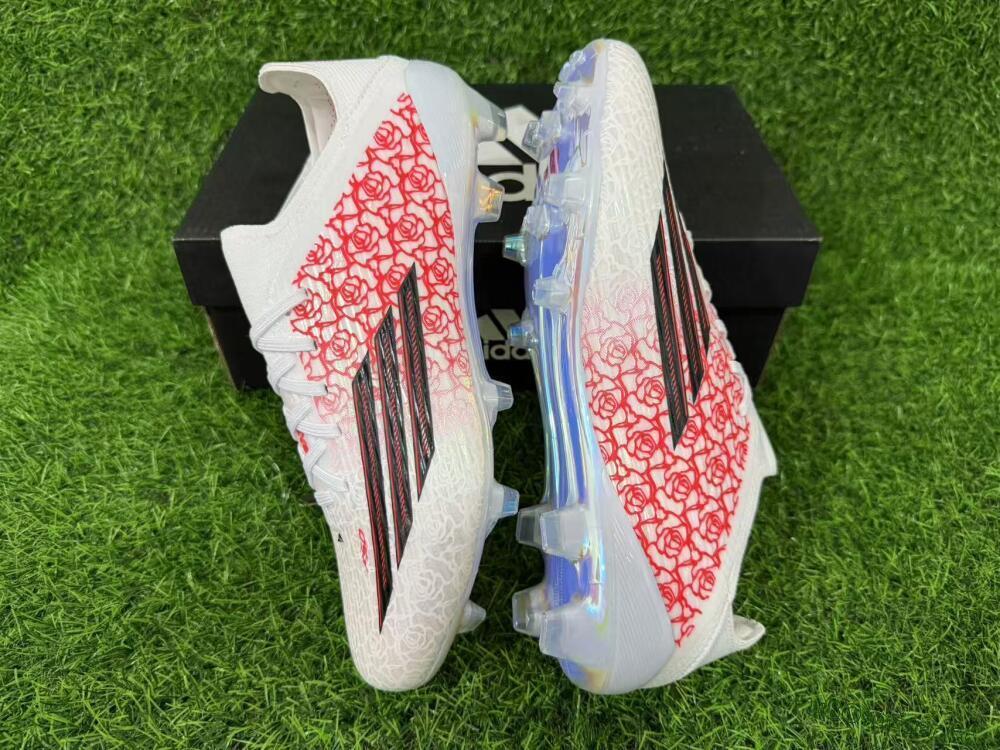 Unisex Adidas F50 Elite Laceless FG Firm Ground Low-Tops Football Boots - White/Crimson Petals/Crystal Sole