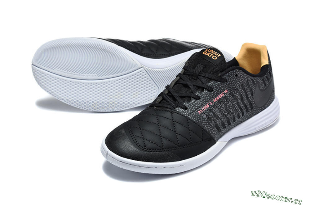 Men's Nike Lunar Gato 2 IC Indoor & Futsal Low-Tops Football Shoes - Black/Charcoal Gray/Flame Orange 3
