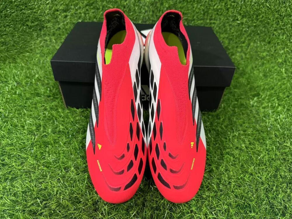 Men's Adidas Predator 26 Elite Laceless FG Firm Ground Low-Tops Football Boots - Red/Electric Orange/White