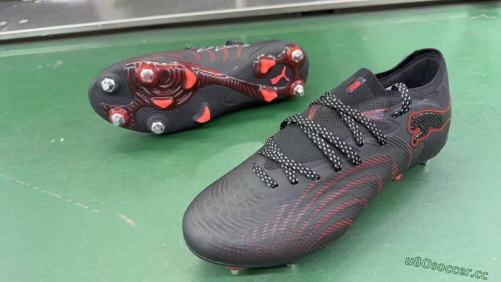 Men's Puma Future 8 Ultimate SG Soft Ground Low-Tops Football Boots - Black/Crimson Red/Bright Orange