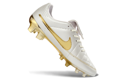 Men's Nike Tiempo Legend SE FG Firm Ground Low-Tops Football Boots - White/Gold Metallic/White Pearl