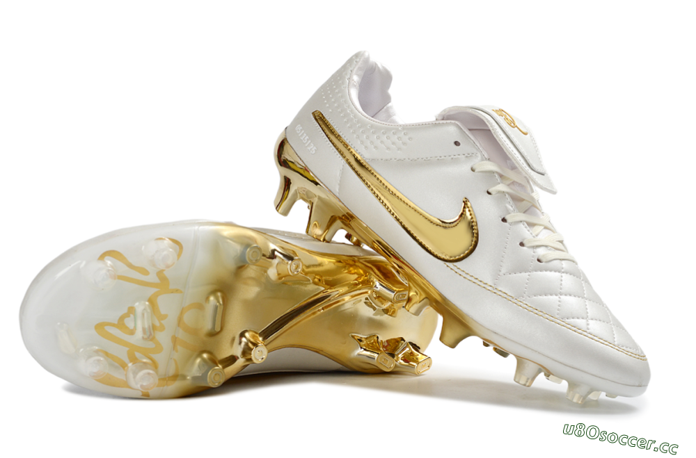 Men's Nike Tiempo Legend SE FG Firm Ground Low-Tops Football Boots - White/Gold Metallic/White Pearl 1