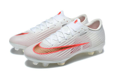 Unisex Nike Air Zoom Mercurial Superfly 11 FG Firm Ground Low-Tops Football Boots - White/Bright Red/Light Gray