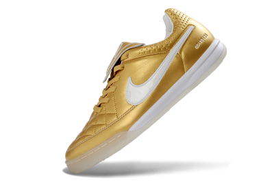 Men's Nike Tiempo Legend SE IC Indoor & Futsal Low-Tops Football Shoes - Gold/Metallic Gold/White