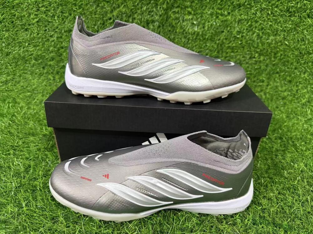 Unisex Adidas Predator 26 Elite Laceless TF Artificial Turf Low-Tops Football Shoes - Grey/Metallic Silver/Crimson Red